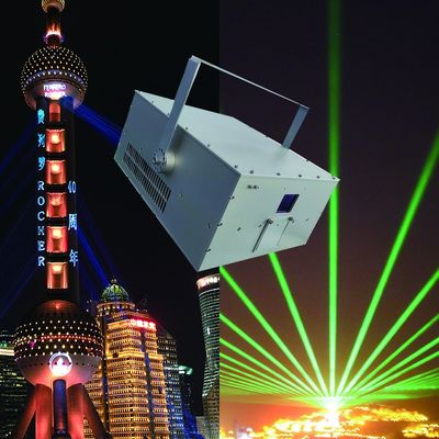 Puissant laser de concert imperméable à l'eau 40W IP65 pour événement de musique en plein air